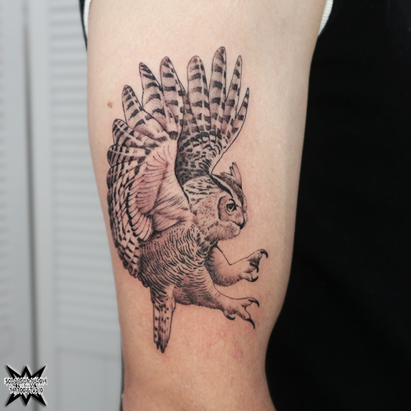 大須　タトゥー