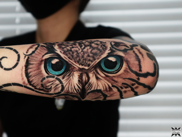 大須　タトゥー