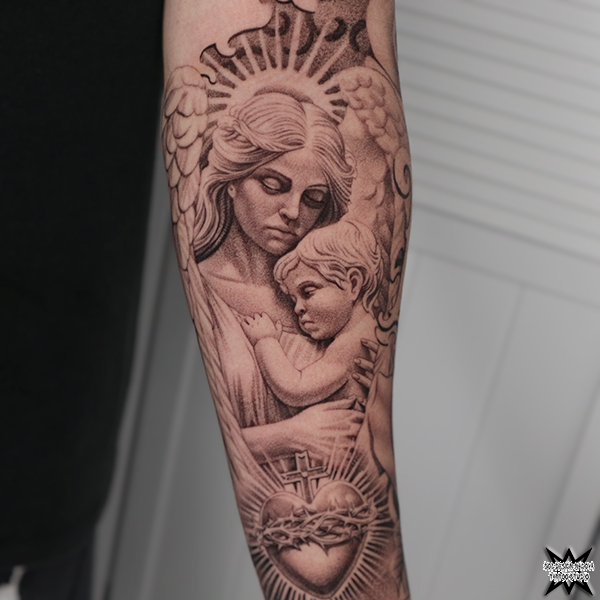 大須　タトゥー