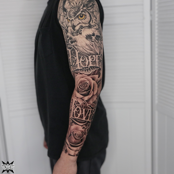 大須　タトゥー